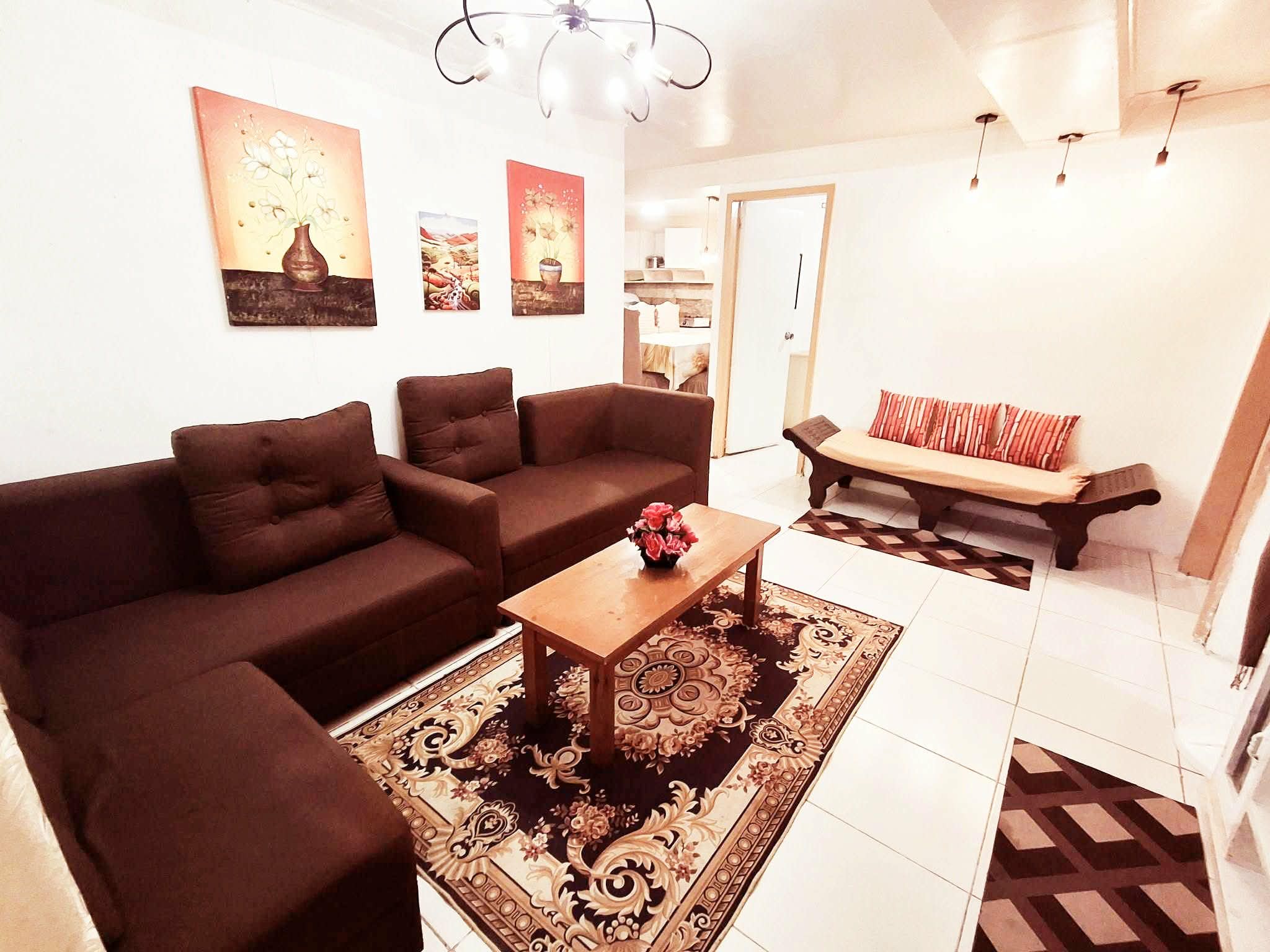 BAGUIO COZY STAY NEAR TOURIST SPOTS FAMILY & BARKADA FRIENDLY