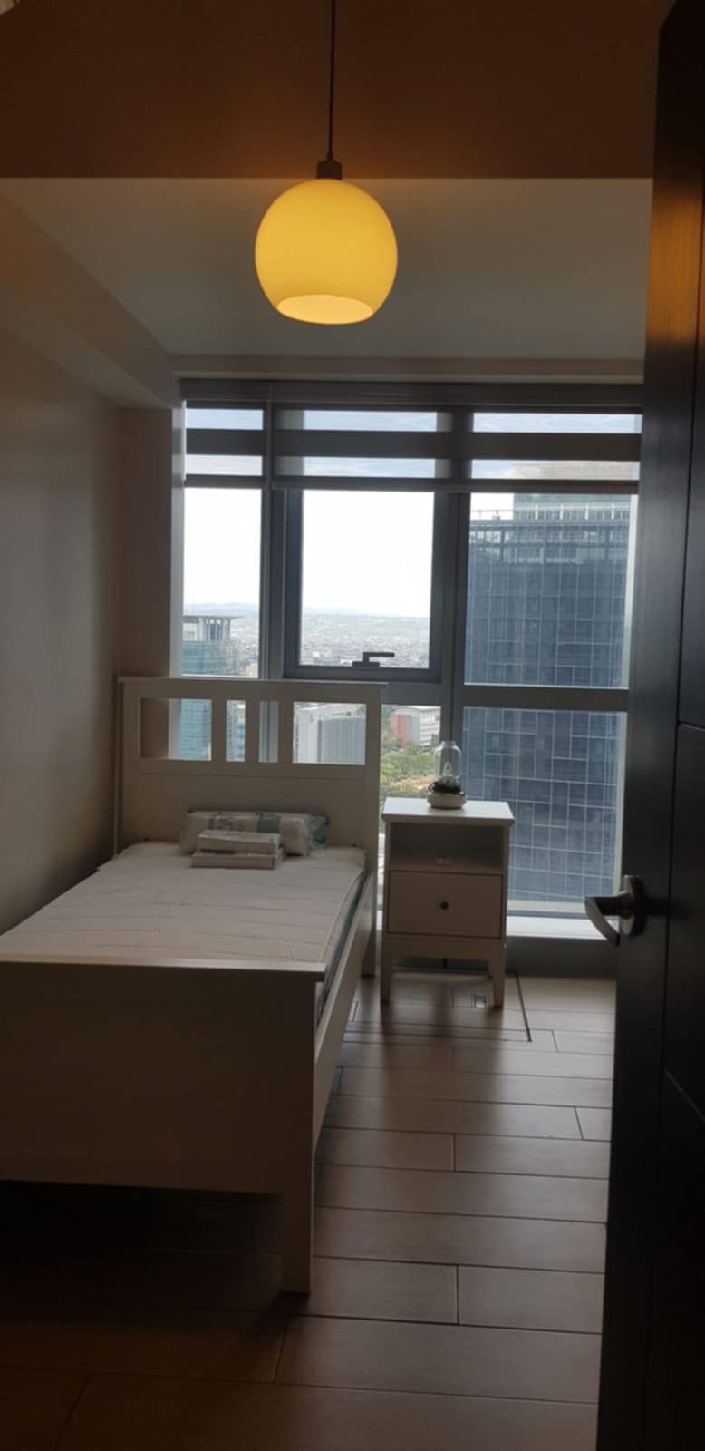 Taguig Condo for Rent