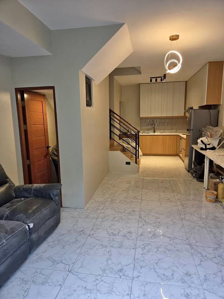 FOR RENT: Newly Renovated 3-Storey Townhouse near Makati Coliseum