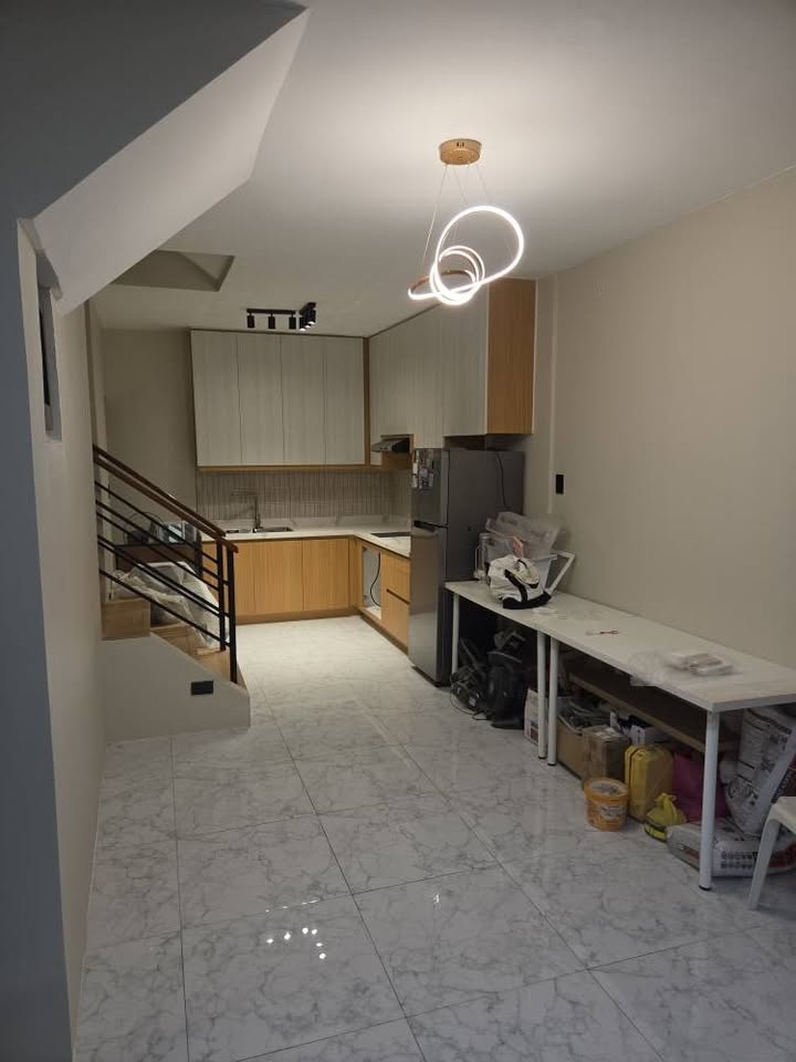 FOR RENT: Newly Renovated 3-Storey Townhouse near Makati Coliseum